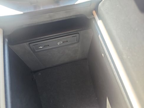 Used 2022 Mercedes-Benz GLC 300 image 24
