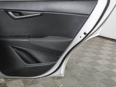 Used 2023 Kia Niro Wave w/ Wave Preserve Package image 45