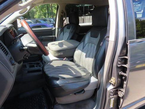 Used 2006 Dodge Ram 1500 Truck SLT w/ Trailer Tow Group AWD/4WD image 16