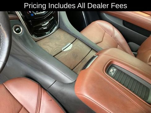 Used 2020 Cadillac Escalade ESV Premium Luxury AWD/4WD image 17