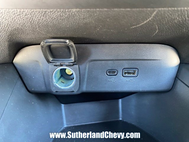 Used 2024 Chevrolet Trax RS w/ Driver Confidence Package FWD image 31