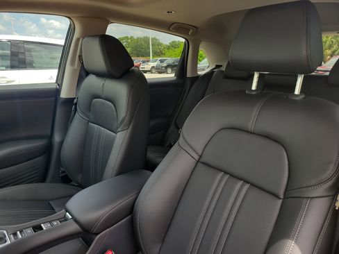New 2026 Honda HR-V EX-L image 14