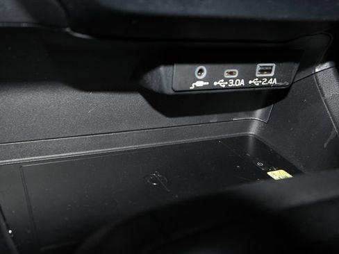 Used 2025 Subaru Impreza RS AWD/4WD image 17