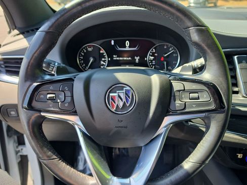Used 2024 Buick Enclave Premium FWD image 25