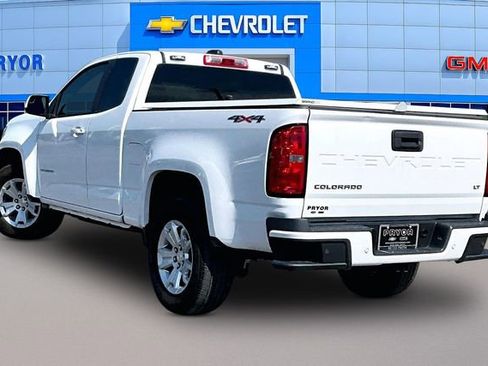 Used 2022 Chevrolet Colorado LT w/ Fleet Safety Package AWD/4WD image 4