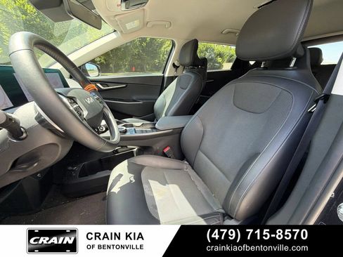 Used 2024 Kia EV6 Light RWD image 15