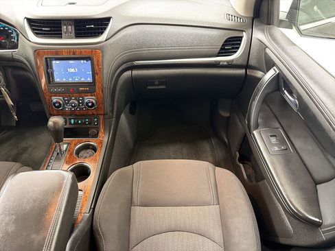 Used 2014 Chevrolet Traverse LT AWD/4WD image 26