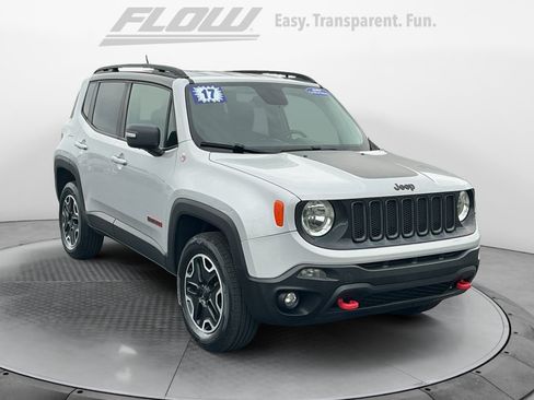 Used 2017 Jeep Renegade Trailhawk AWD/4WD image 1