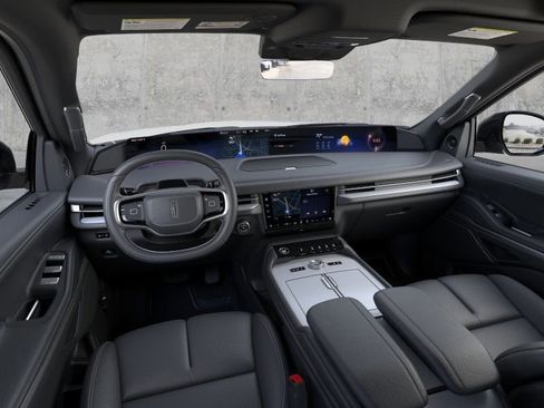 New 2026 Lincoln Navigator L Reserve AWD/4WD image 9