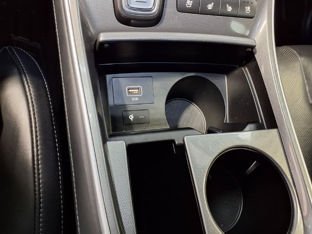 Used 2022 Hyundai Santa Fe Calligraphy FWD image 14