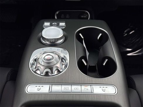 New 2026 Genesis GV60 RWD image 7