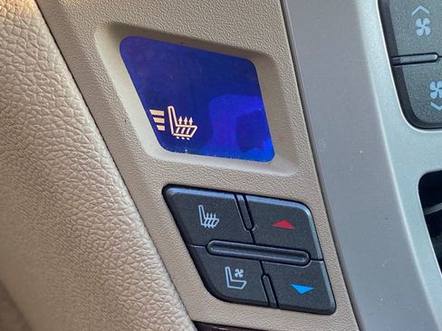 Used 2014 Cadillac CTS Premium image 26