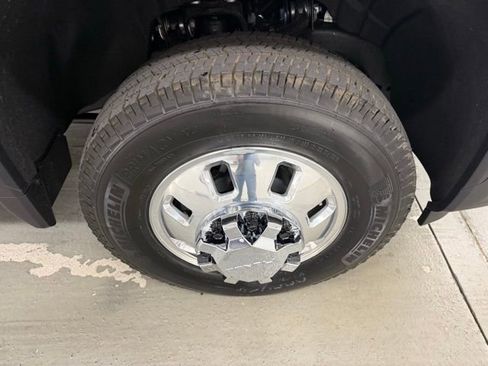 New 2026 GMC Sierra 3500 Denali Ultimate image 4