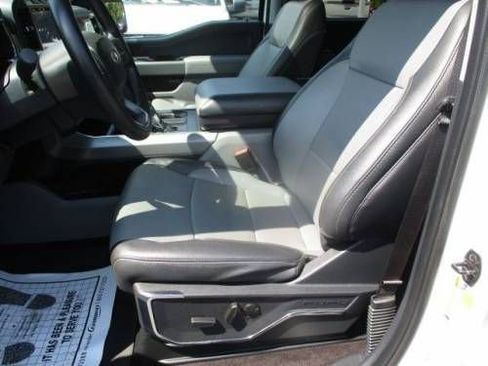 Used 2022 Ford F150 Lariat w/ Max Trailer Tow Package image 17