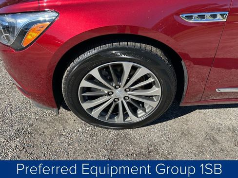 Used 2017 Buick LaCrosse Preferred image 14