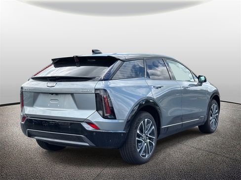 New 2025 Cadillac Optiq Sport 1 image 2