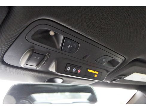 Used 2022 Chevrolet Camaro LT RWD image 23