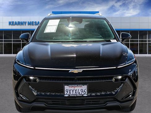 Used 2026 Chevrolet Equinox EV LT FWD image 2