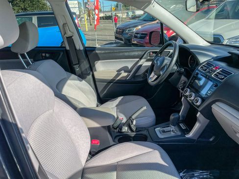 Used 2018 Subaru Forester 2.5i Premium w/ All-Weather Package image 37