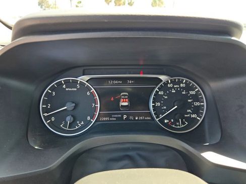 Used 2025 Nissan Rogue SV image 21