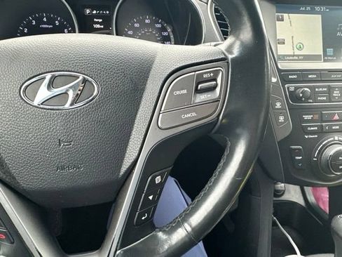 Used 2017 Hyundai Santa Fe Sport FWD image 15