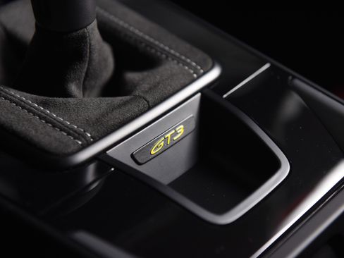 Used 2024 Porsche 911 GT3 RWD image 23