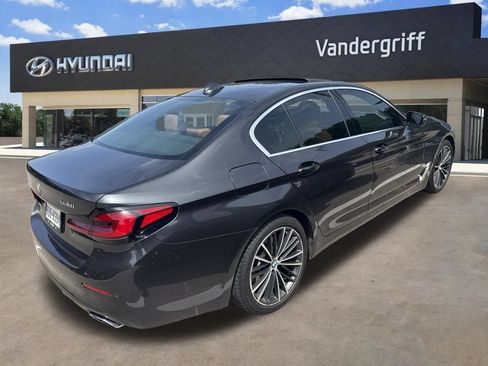 Used 2021 BMW 530i w/ Convenience Package RWD image 3