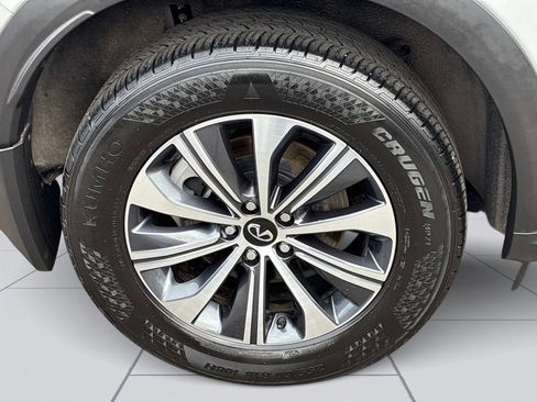 Used 2023 INFINITI QX60 Pure AWD/4WD image 10