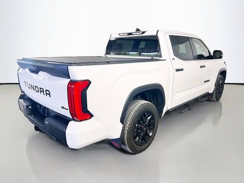 Used 2025 Toyota Tundra SR5 w/ SR5 Convenience Package AWD/4WD image 8