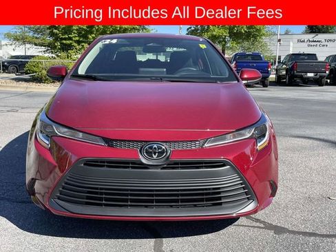 Used 2024 Toyota Corolla LE FWD image 8