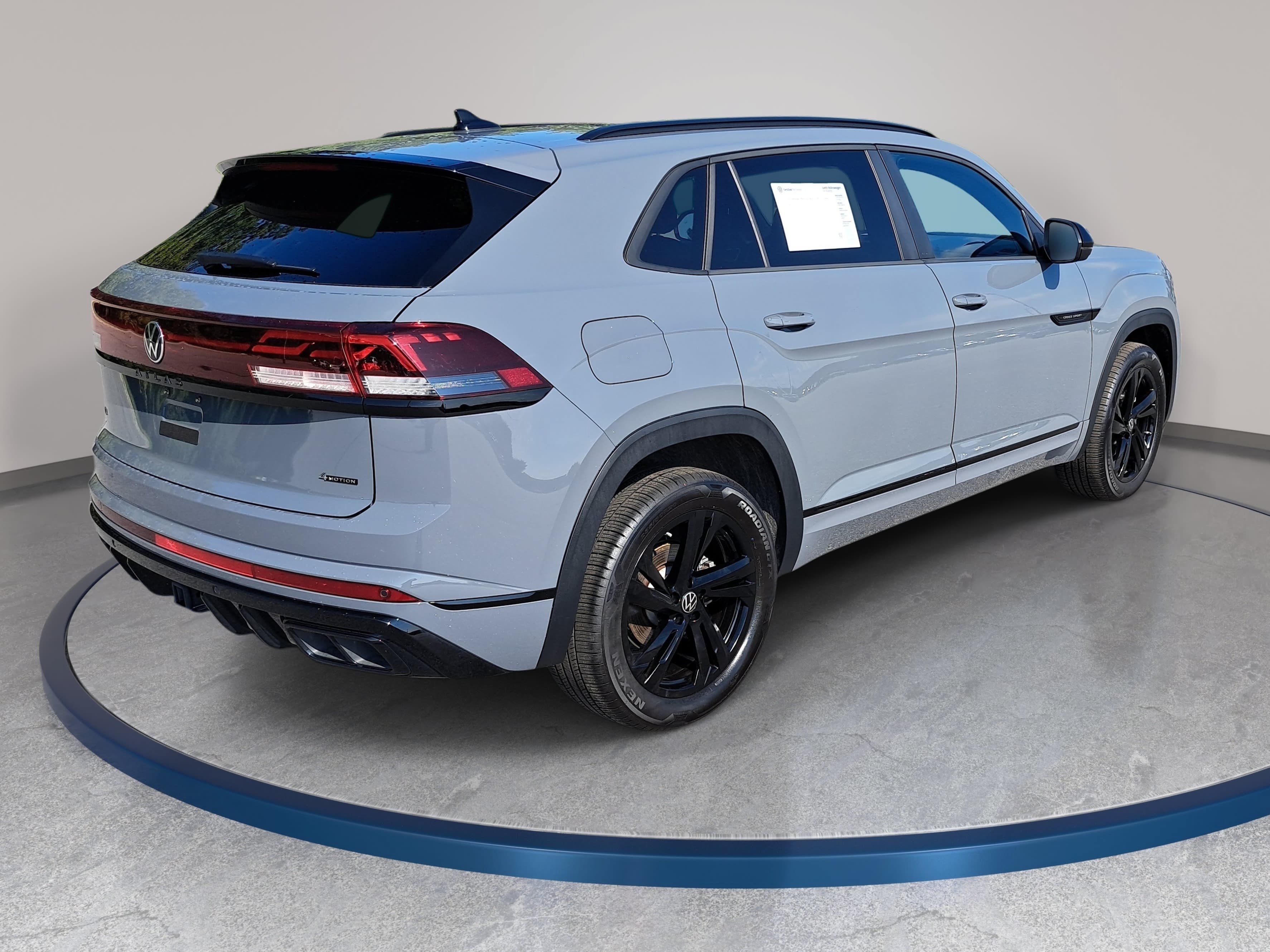 Used 2026 Volkswagen Atlas Cross Sport SEL R-Line AWD/4WD image 5