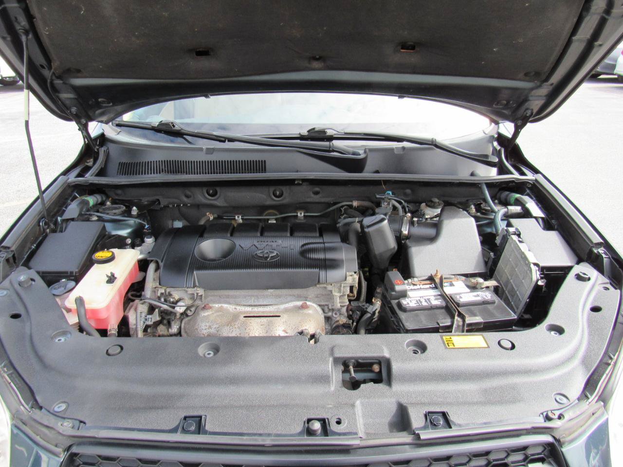 Used 2012 Toyota RAV4 4WD w/ Value Pkg image 38