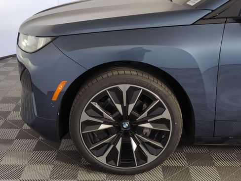 New 2026 BMW iX xDrive45 image 9
