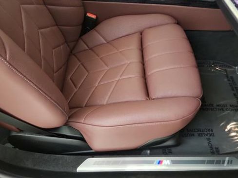 Used 2026 BMW 740i w/ Premium Package RWD image 51
