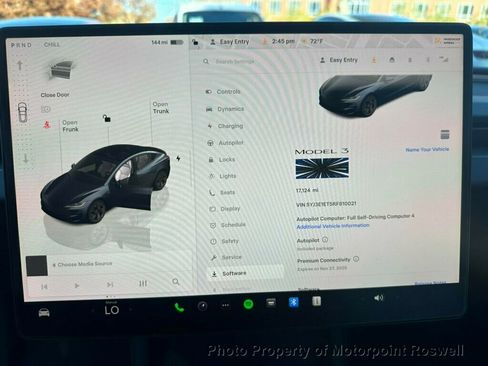 Used 2024 Tesla Model 3 Performance image 13