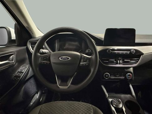 Used 2021 Ford Escape SE image 16