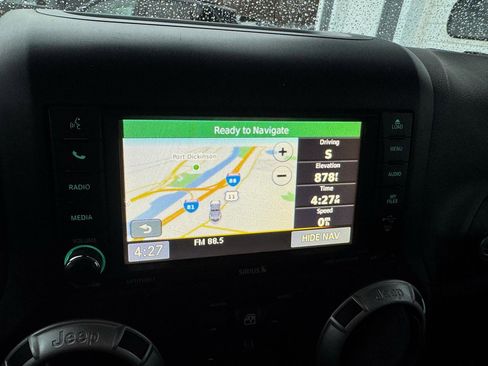 Used 2014 Jeep Wrangler Unlimited Rubicon w/ Connectivity Group image 15