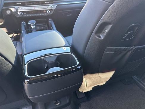 New 2025 Kia Telluride S image 18