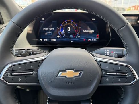 New 2026 Chevrolet Equinox LT image 20