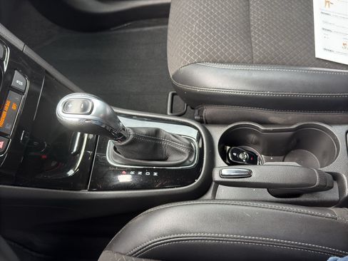Used 2018 Buick Encore Preferred FWD image 25