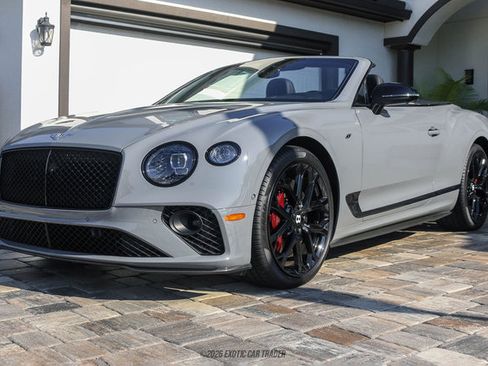 Used 2024 Bentley Continental GT S image 14