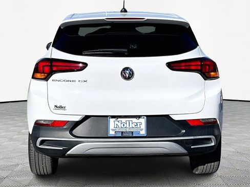 Used 2023 Buick Encore GX Preferred w/ Cold Weather Comfort Package image 4