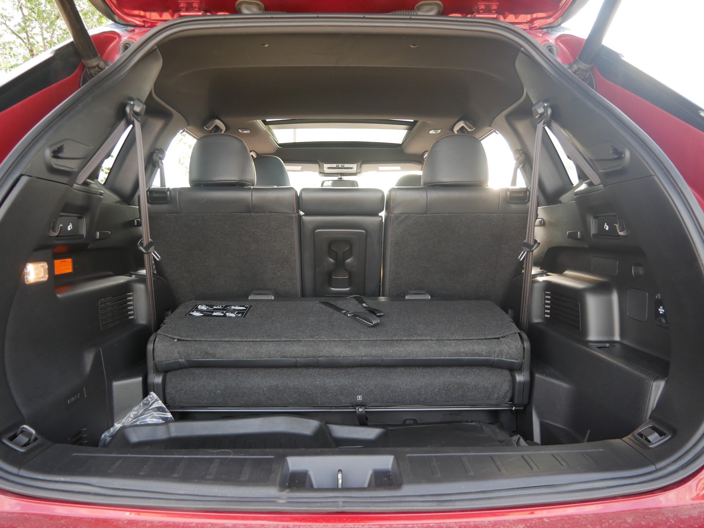 Used 2023 Mitsubishi Outlander SEL AWD/4WD image 18