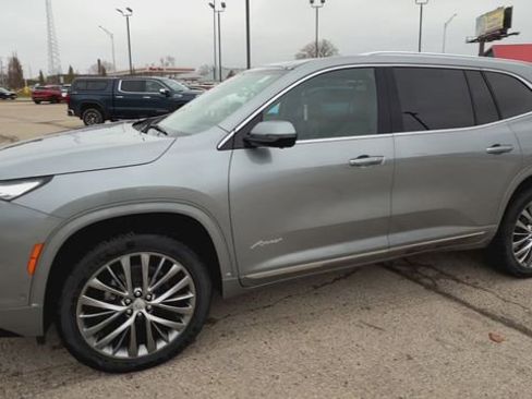 New 2026 Buick Enclave Avenir w/ Super Cruise Package image 37