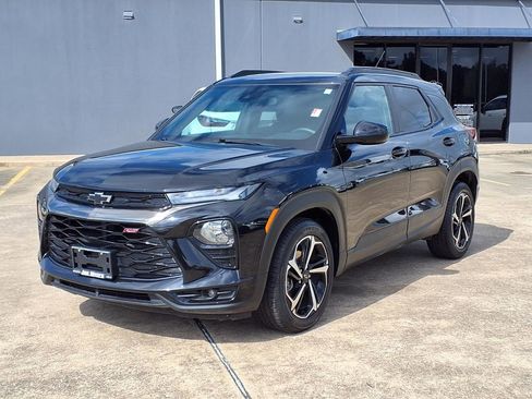 Used 2022 Chevrolet TrailBlazer RS FWD image 3