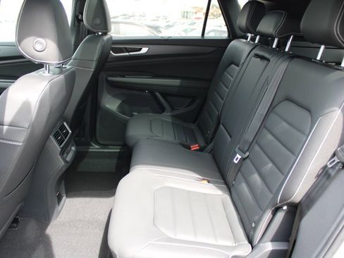 New 2026 Volkswagen Atlas Cross Sport SEL R-Line AWD/4WD image 20