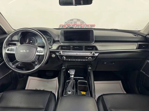 Used 2022 Kia Telluride S image 11