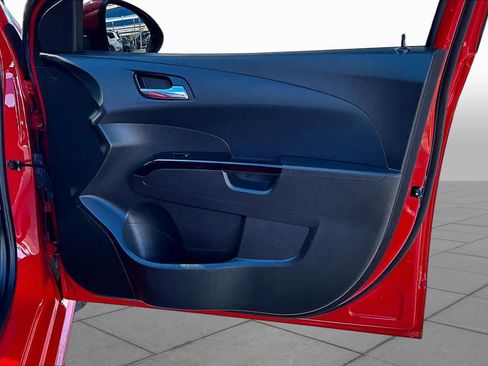 Used 2017 Chevrolet Sonic LT FWD image 23
