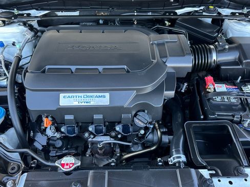 Used 2015 Honda Accord EX-L image 34