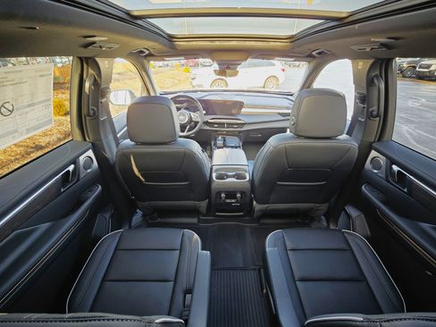 New 2026 Buick Enclave Avenir w/ Super Cruise Package image 15